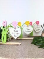 Дървено лале със сърце – подарък за 8 март